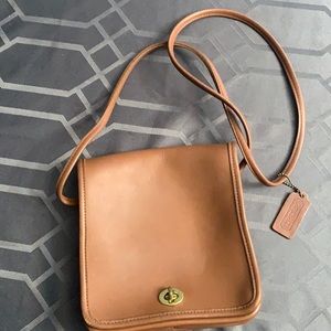 Vintage leather Coach bag - tan